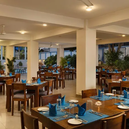 The Blue Wave Hotel-3