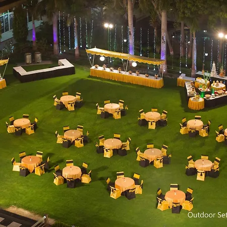 Hotel Clarks Shiraz-3