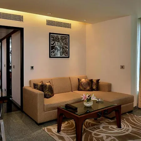 Hotel Marine Plaza-3