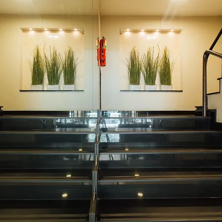 Seasons Siam Hotel-2