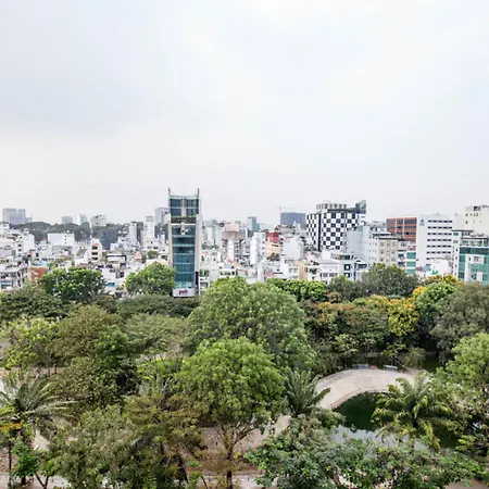 Liberty Hotel Saigon Parkview-3