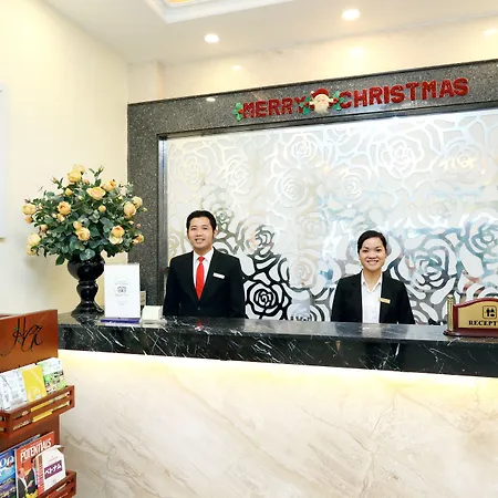 Flower Hotel-2