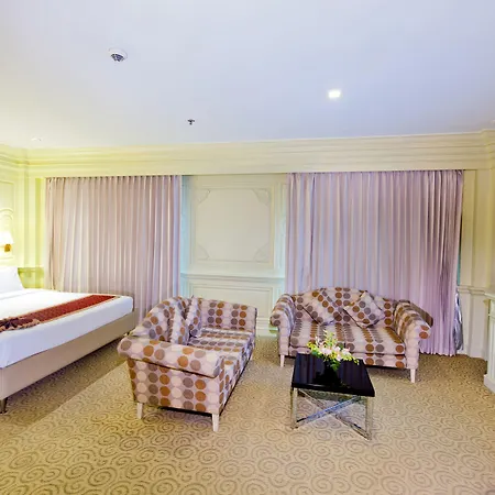 Kingston Suites Bangkok Sukhumvit 15 By Kingston Hotels-3