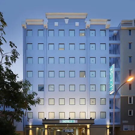 Hotel 81 Gold-2