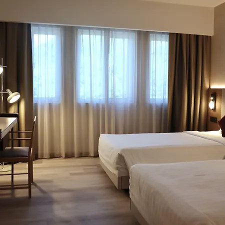 The Brunei Hotel-3
