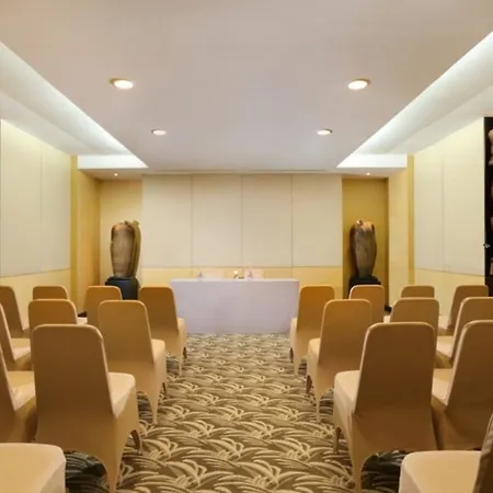 Hotel Santika Premiere Malang-3