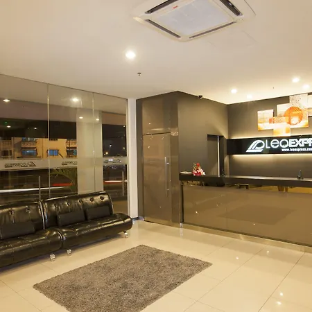 Leo Express Hotel-2