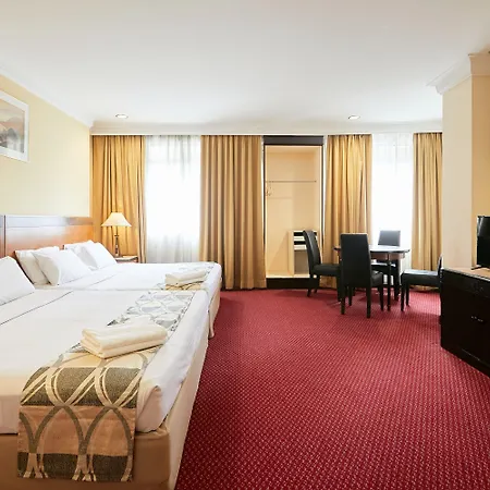 Grand Pacific Hotel Pwtc-3