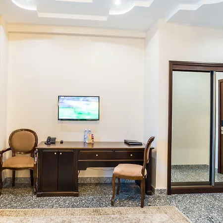 Royal Palace Hotel-2