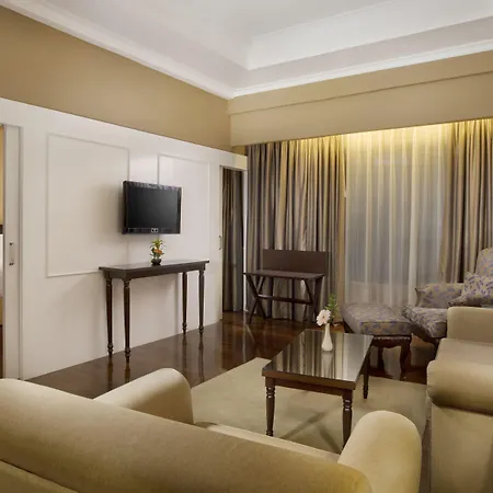 Royal Kuningan Hotel-2