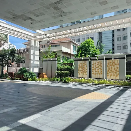 The Narathiwas Hotel & Residence Sathorn Bangkok-3