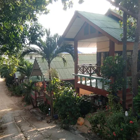 Modern Resort-3