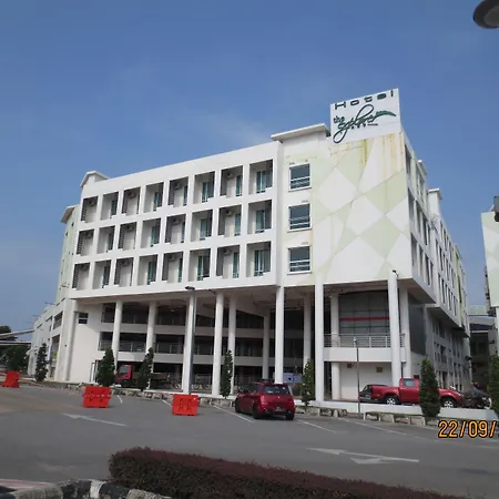 The Explorer Hotel-2
