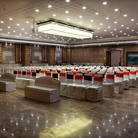 Silvercloud Hotel And Banquets-3