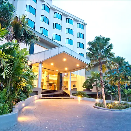 The Grand Riverside Hotel-3
