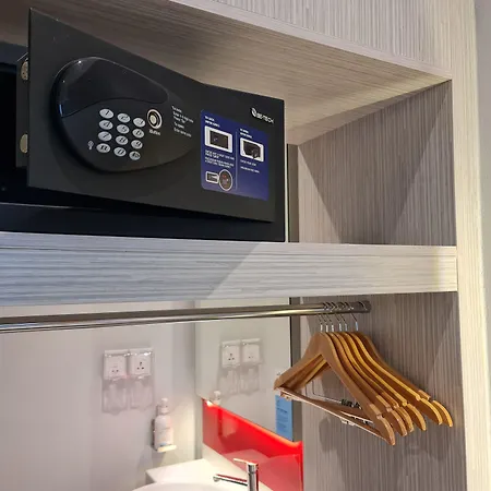 Holiday Inn Express & Suites Johor Bahru By Ihg-3
