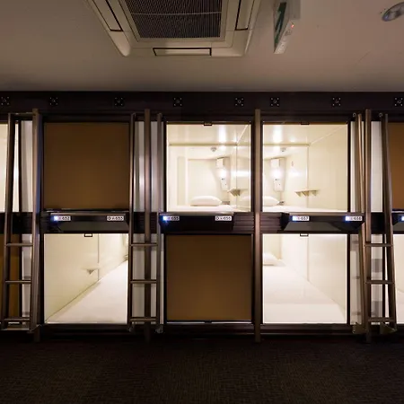 Capsule Hotel Cube Hiroshima-3