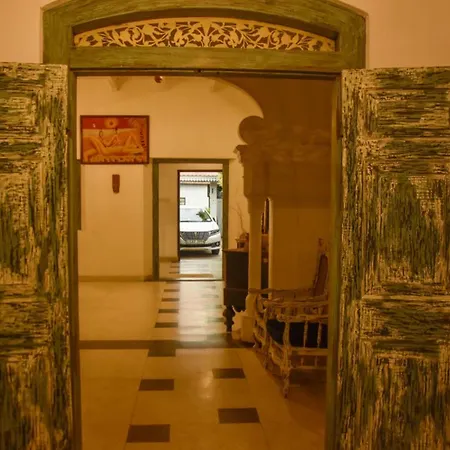 Oriental Rest-3