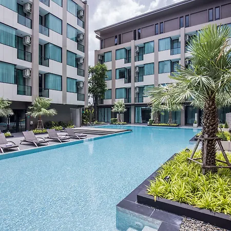 The Crystal Hotel Buriram - Formerly X2 Vibe Buriram-2