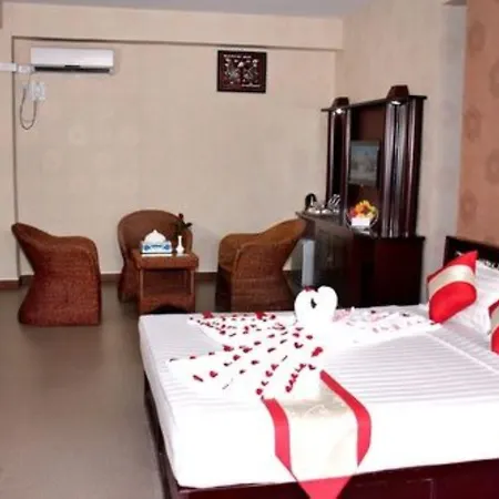 Diamond Crown Hotel-2
