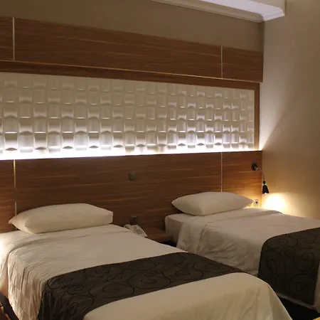 Fontana Hotel Jakarta-3