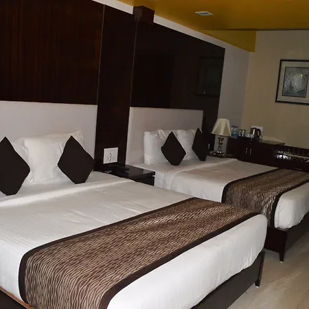 Hotel Calangute Central-2