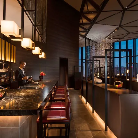 Conrad Osaka-3