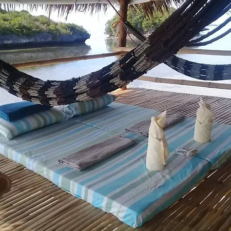 Birdland Beach Club-3