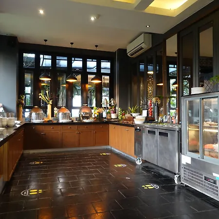 Marine Beach Hotel Pattaya - Sha Plus-2