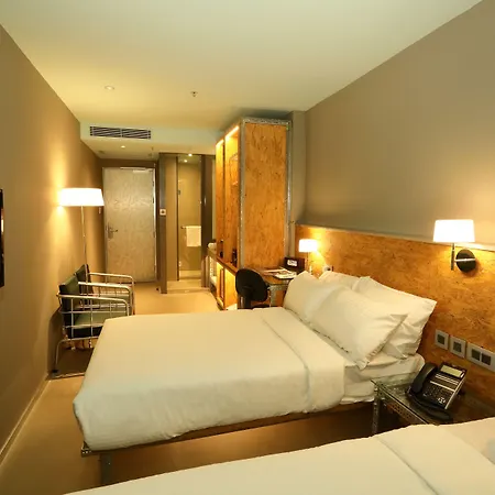 Ind Hotel-2