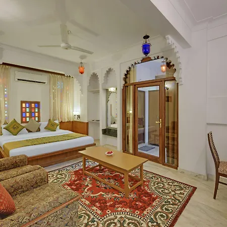 Hotel Raj Palace Udaipur-3