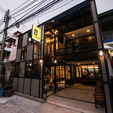 4Share Hostel (Adults Only)-2
