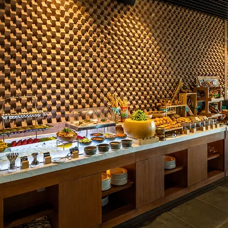 Chicland Boutique Danang Beach Hotel-3
