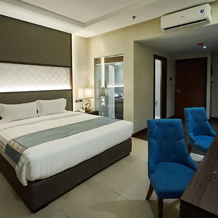 J7 Plaza Hotel-2