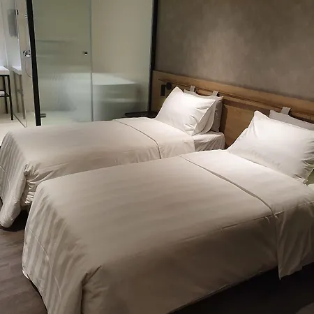 City Suites - Taoyuan Station-3