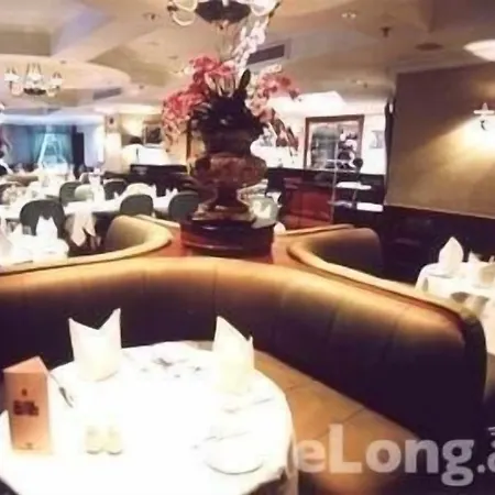 Laurel Airport Business Hotel-3