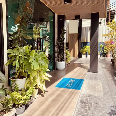 Thana Wisut Hotel-2