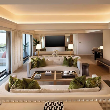 Conrad Singapore Orchard-2