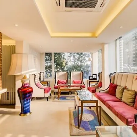 Hotel V Hazratganj-2