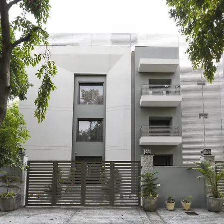 Treebo Iffco Chowk-3