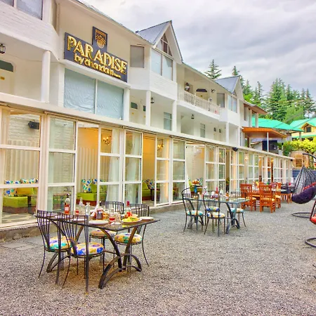 Paradise-The Whitehouse Cafe-2