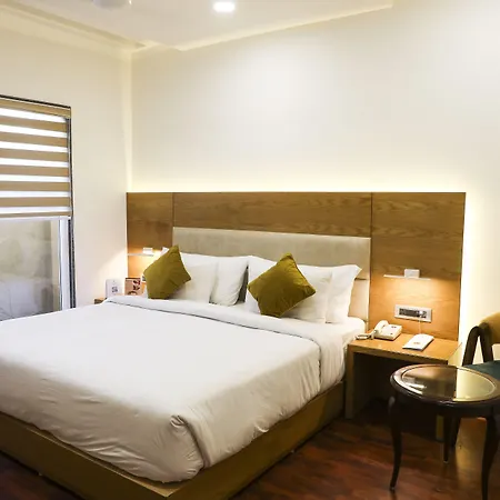 The Moziac Hotel-3