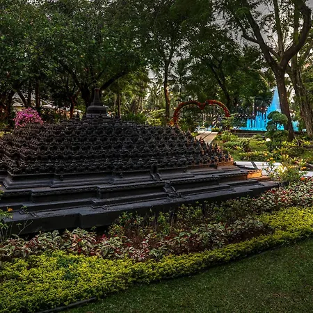 Hotel Borobudur Jakarta-3