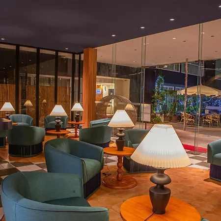 The Lantern Resorts Patong-2
