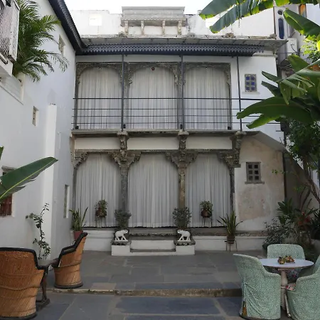 Little Garden Guest House-3