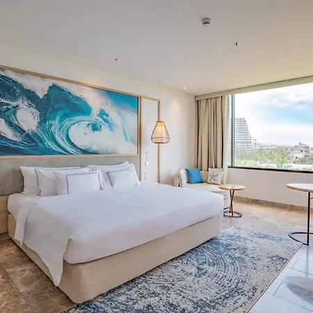 Melia Danang Beach Resort-3