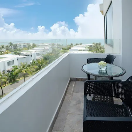 Melia Danang Beach Resort-2