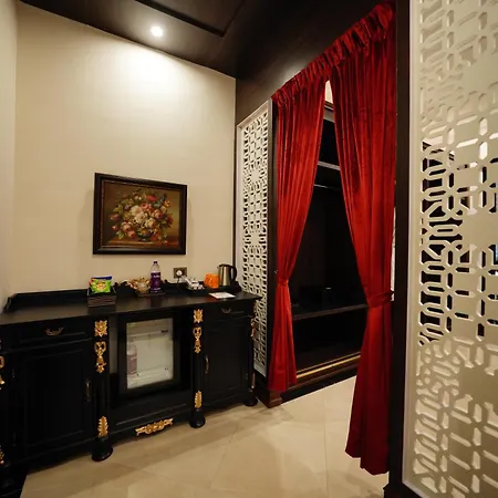 Mayfair Tea Resort-2
