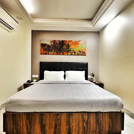 Hotel Aerocity Purple Orchid-2