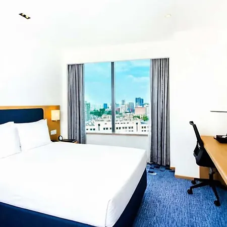 Holiday Inn Express Macau City Centre By Ihg-2